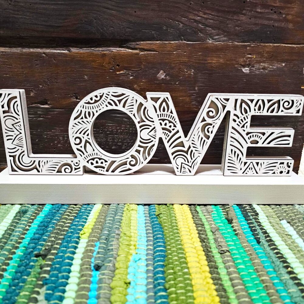 "LOVE". Table or Shelf Wood Home Décor. NWT. - Picture 4 of 15